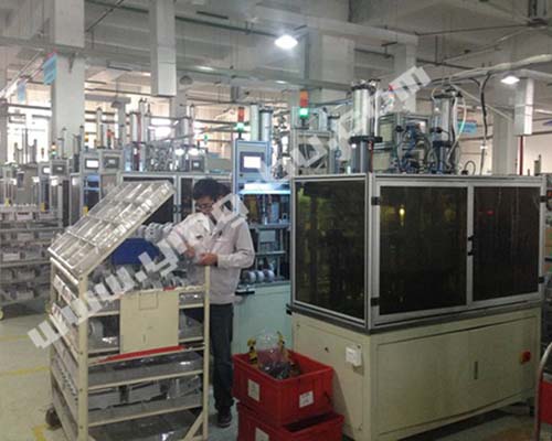 通用汽车油冷器检漏机