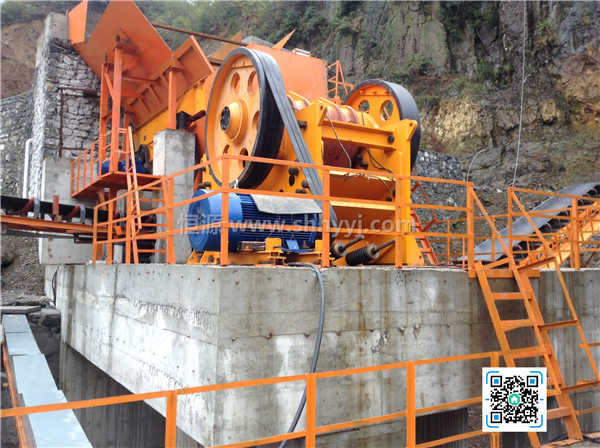 简摆颚式破碎机