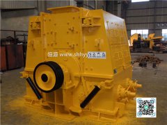 破碎设备解析:可逆锤式破碎机使工作效率大大