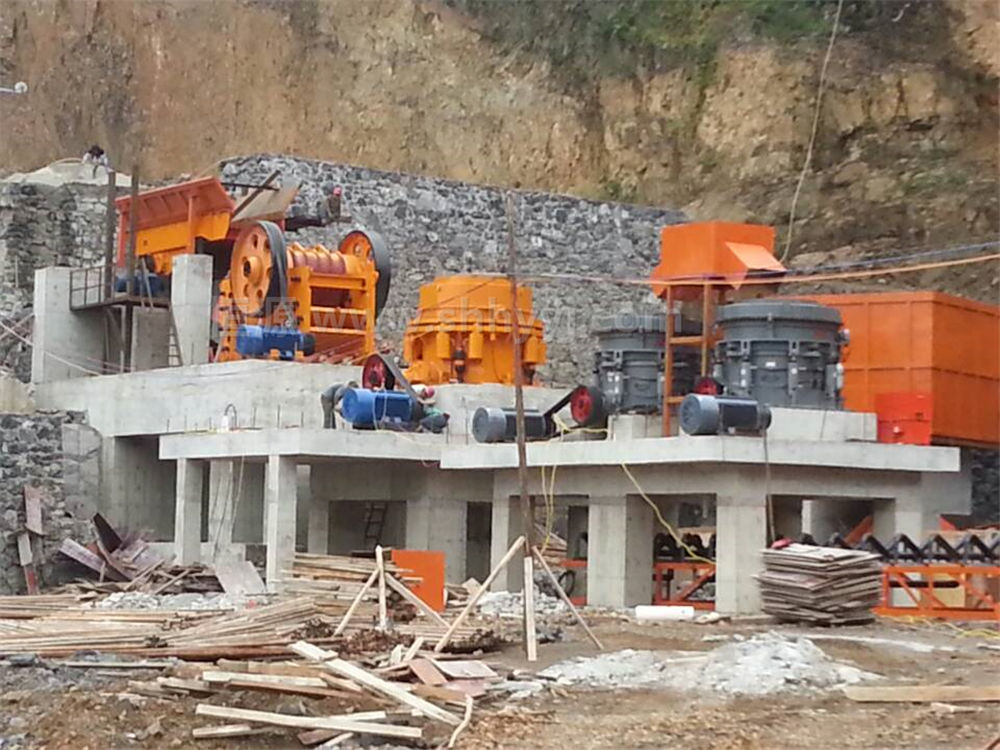 图片引用上海恒源矿山设备砂石生产线图片